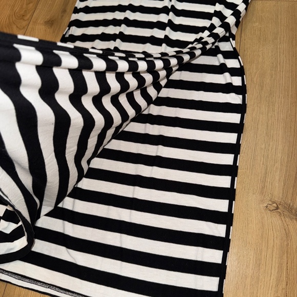 Michael Kors Casual Long Dress - Picture 2 of 8